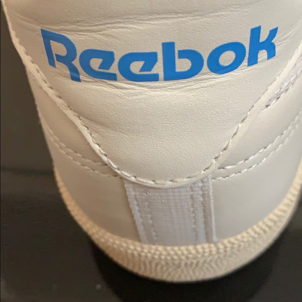 Reebok Classic - Picture 4 of 6
